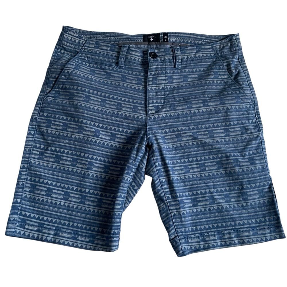 Union Size 36 Blue Patterned Shorts Pacific Northwest Modern Vintage